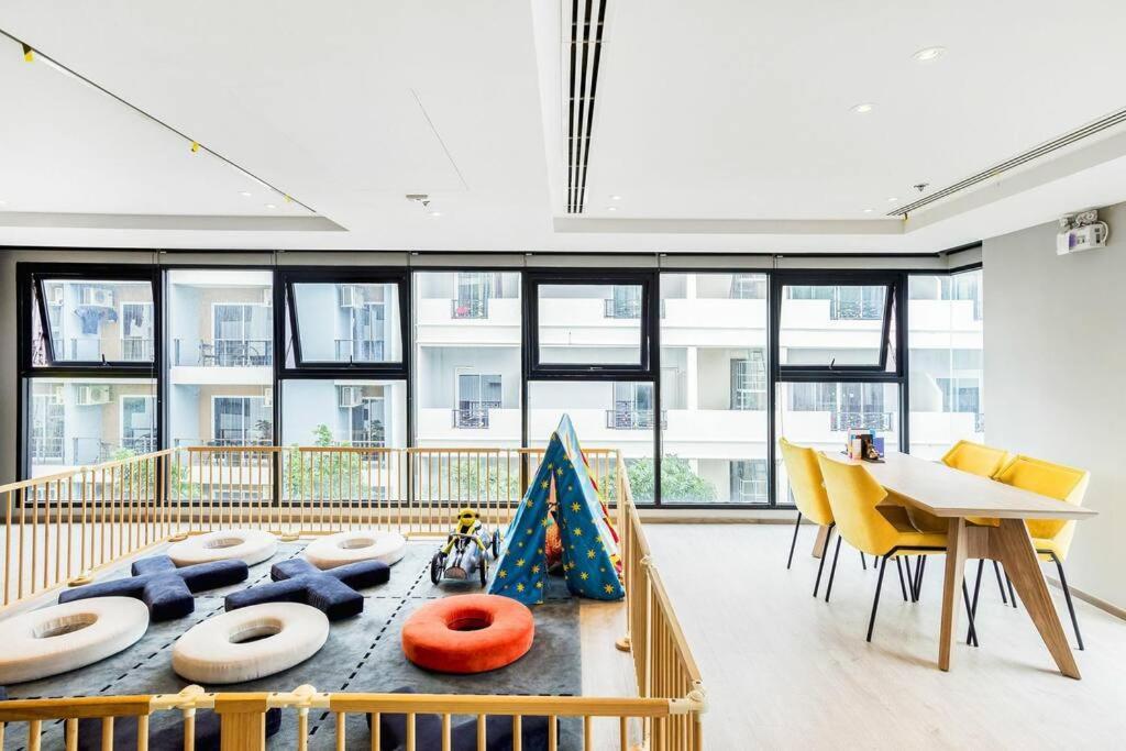 Sea View 2 Bed Room Condo @ Central パッタヤー エクステリア 写真