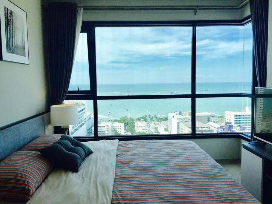Sea View 2 Bed Room Condo @ Central パッタヤー エクステリア 写真